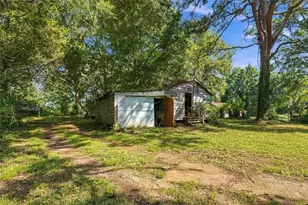 5884 Rockbridge Rd, Stone Mountain, GA 30087 - Photo 13