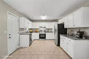 495 Robin Rd, Covington, GA 30016 - Photo 11