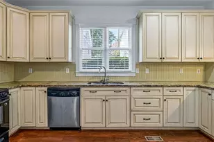 925 Margaret St, Hapeville, GA 30354 - Photo 21
