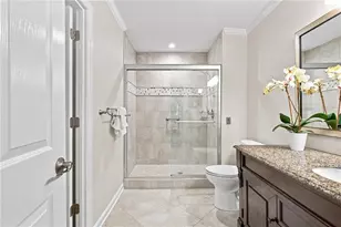 300 Johnson Ferry Rd, Sandy Springs, GA 30328 - Photo 11