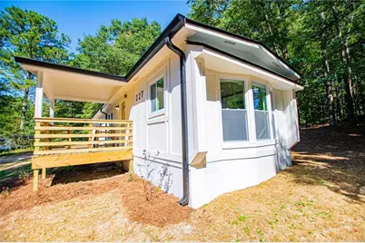 227 Garden Lake Drive, Carrollton, GA 30116 - Photo 7