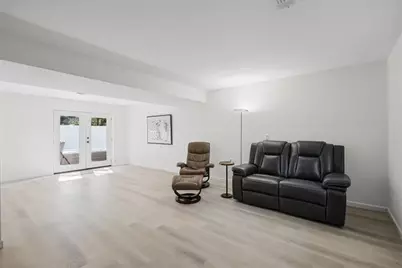 9682 N Pond Circle, Roswell, GA 30076 - Photo 25