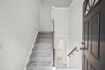 9682 N Pond Circle, Roswell, GA 30076 - Photo 5