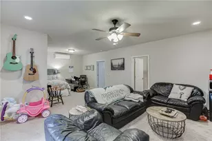 6896 Big Sky Dr, Flowery Branch, GA 30542 - Photo 31