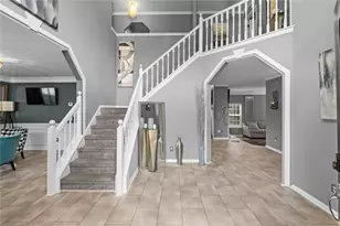 856 Haydens Ridge, Ellenwood, GA 30294 - Photo 3