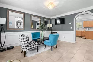 856 Haydens Ridge, Ellenwood, GA 30294 - Photo 5