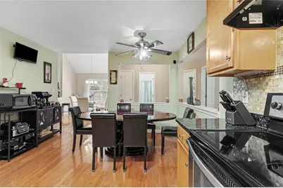 8001 Gossamer Drive, Fairburn, GA 30213 - Photo 15