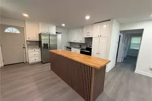2237 Penelope St NW, Atlanta, GA 30314 - Photo 3