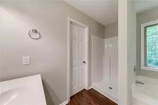 4161 Wyndham Pointe Ct, Buford, GA 30519 - Photo 7