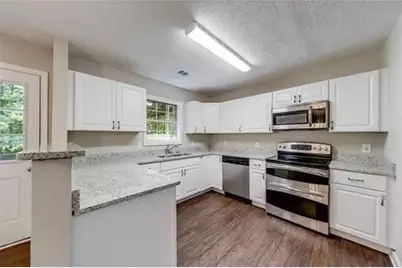 4161 Wyndham Pointe Court, Buford, GA 30519 - Photo 5