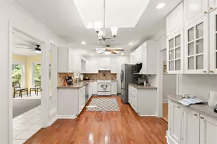 1857 Meadowood Dr, Marietta, GA 30062 - Photo 9