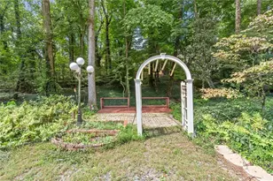 1857 Meadowood Dr, Marietta, GA 30062 - Photo 41