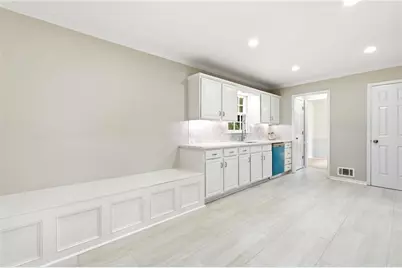 567 Leah Drive, Powder Springs, GA 30127 - Photo 15
