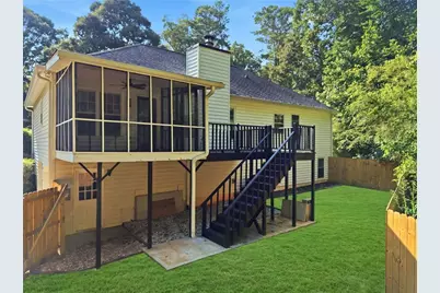 567 Leah Drive, Powder Springs, GA 30127 - Photo 9