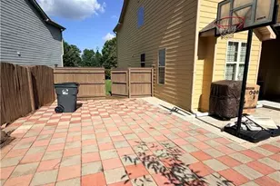 2118 Newbury Oaks Dr, Lawrenceville, GA 30044 - Photo 15