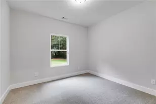 310 Colonial Dr, Carrollton, GA 30117 - Photo 5