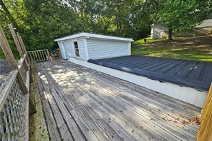 202 S Sage St, Toccoa, GA 30577 - Photo 15