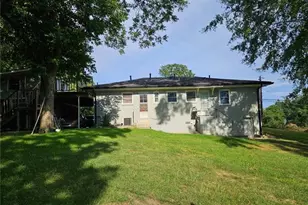 202 S Sage St, Toccoa, GA 30577 - Photo 17