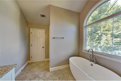 2405 Compton Place, Suwanee, GA 30024 - Photo 7