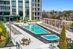 2425 Peachtree Rd NE, Atlanta, GA 30305 - Photo 33
