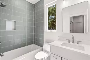 215 Flora Ave, Atlanta, GA 30307 - Photo 23