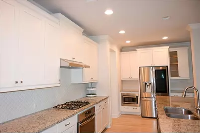 1758 Glenview Park Circle NE, Duluth, GA 30097 - Photo 37