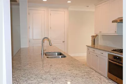 1758 Glenview Park Circle NE, Duluth, GA 30097 - Photo 7