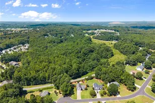 7050 Treeline Dr, Cumming, GA 30028 - Photo 39