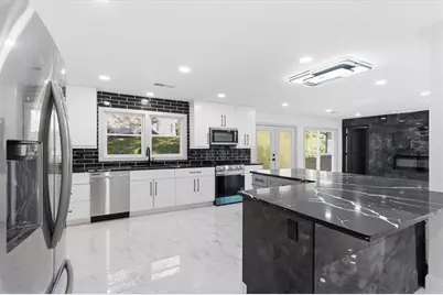 2281 Fox Hound Parkway, Marietta, GA 30062 - Photo 11