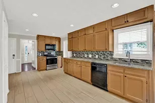 1892 Rockbrook Ct, Snellville, GA 30078 - Photo 5