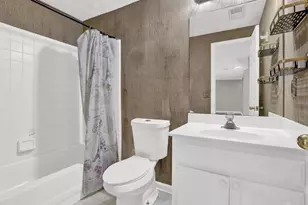 1892 Rockbrook Ct, Snellville, GA 30078 - Photo 39