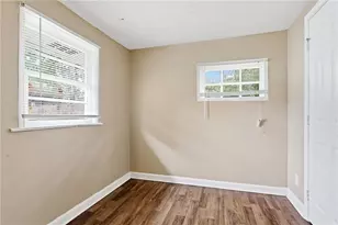 620 Gibbons Dr, Scottdale, GA 30079 - Photo 29