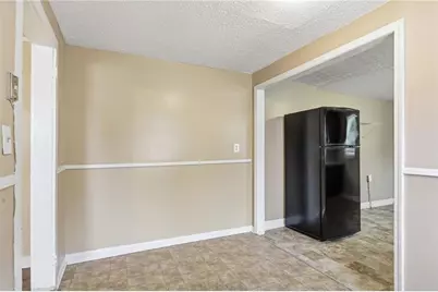620 Gibbons Drive, Scottdale, GA 30079 - Photo 13