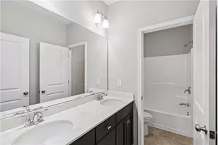 1589 Habershal Dr NW, Atlanta, GA 30318 - Photo 15