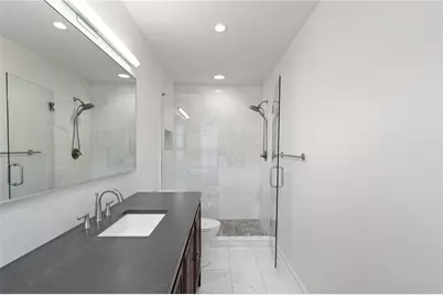 8 Kings Tavern Place NW, Atlanta, GA 30318 - Photo 21