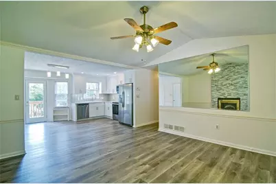 6428 Paradise Point Road, Flowery Branch, GA 30542 - Photo 11