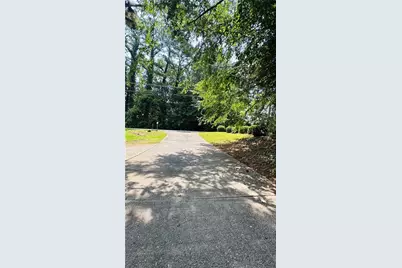 177 Old Rosser Road SW, Lilburn, GA 30047 - Photo 3
