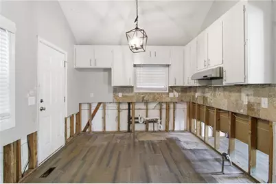 1362 Natchez Trace SW, Marietta, GA 30008 - Photo 5