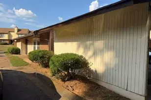 3178 Nectarine Cir, Decatur, GA 30034 - Photo 3