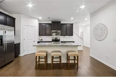 4446 Richmond Court, Stone Mountain, GA 30083 - Photo 5