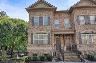900 Telfair Close, Sandy Springs, GA 30350 - Photo 3
