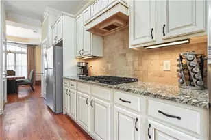 900 Telfair Close, Sandy Springs, GA 30350 - Photo 7