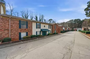 5506 Kingsport Dr, Atlanta, GA 30342 - Photo 1