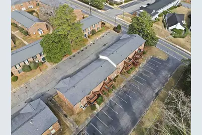 5506 Kingsport Drive, Atlanta, GA 30342 - Photo 29