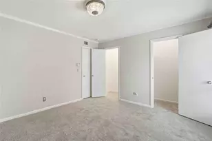 5506 Kingsport Dr, Atlanta, GA 30342 - Photo 23