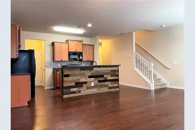 220 Bobbie Way, Woodstock, GA 30189 - Photo 7