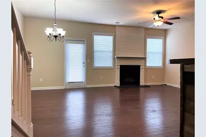 220 Bobbie Way, Woodstock, GA 30189 - Photo 9