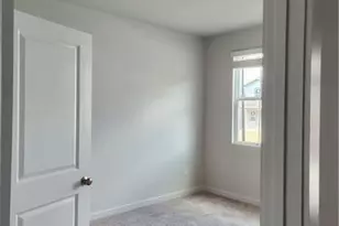 5117 Un Hts Wy, Flowery Branch, GA 30542 - Photo 7