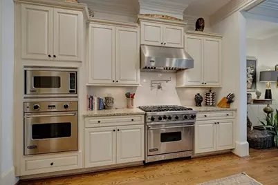 8 Honour Avenue NW #6, Atlanta, GA 30305 - Photo 15