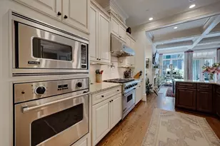 8 Honour Ave NW, Atlanta, GA 30305 - Photo 17